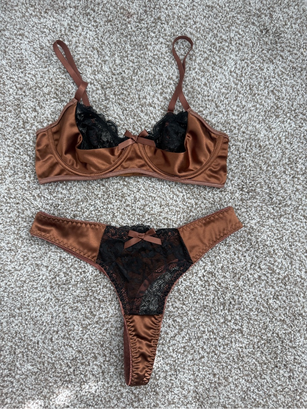 Lingerie set